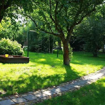 Neu Eingerichtetes Apartment #1 Mit Wlan !Sauna & Hot Tub Zubuchbar! Senftenberg Esterno foto